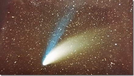 Двухвостая комета Хейла-Боппа 1997 год. Солнечная Саянская обсерватория